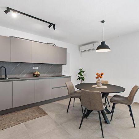 Poli Nona - Renovated In 2023 Leilighet Poreč Eksteriør bilde