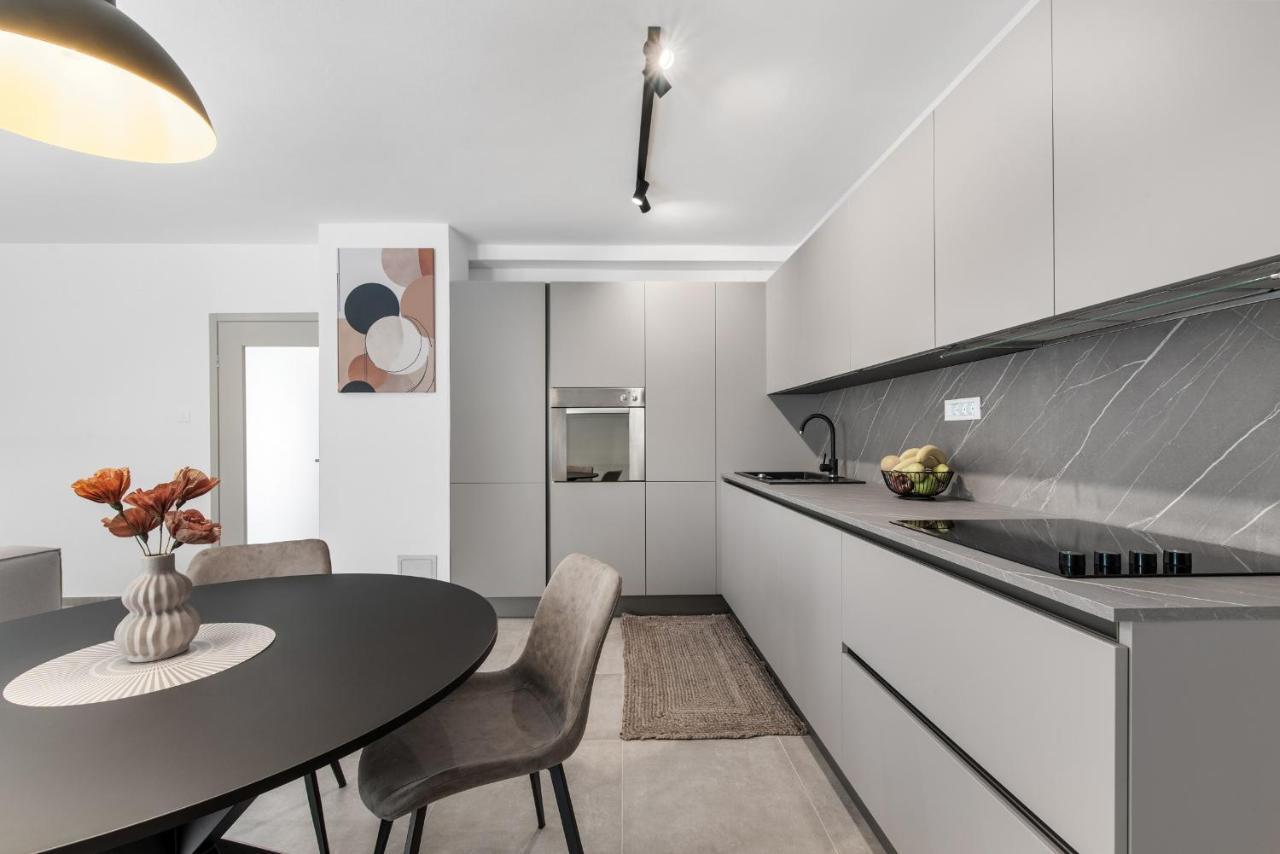 Poli Nona - Renovated In 2023 Leilighet Poreč Eksteriør bilde
