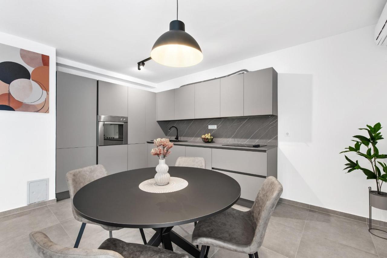 Poli Nona - Renovated In 2023 Leilighet Poreč Eksteriør bilde